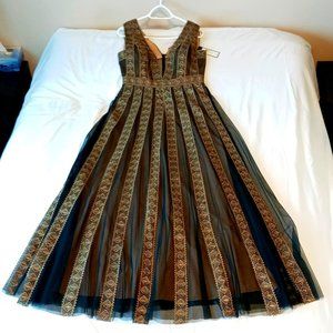 Women's Formal Evening Long /Maxi A-Line Prom Dress / Gown, BCBG Maxazria, Sz10M